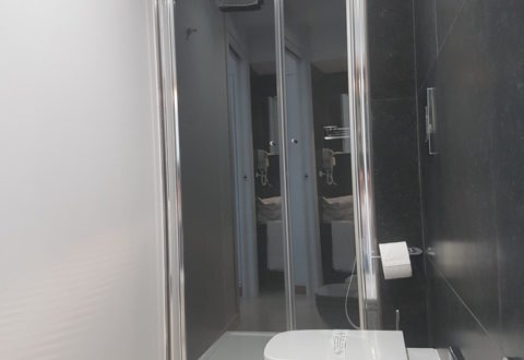 deluxe studio bathroom with terrace